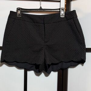 Elle Black Textured Scallop-Hem Shorts